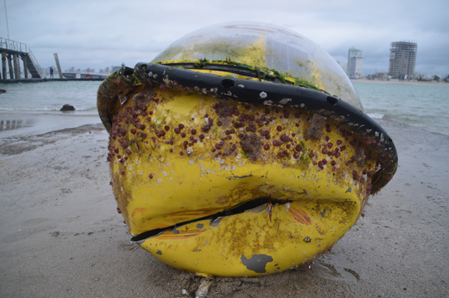 Boya oceanográfica instalada en Salinas fue destruida por embarcación Boya oceanográfica instalada en Salinas fue destruida por embarcación