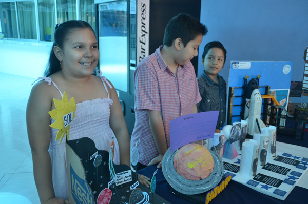 Culminó con éxito el III curso vacacional “Astronomía Divertida” organizado por el Planetario de la Armada Culminó con éxito el III curso vacacional “Astronomía Divertida” organizado por el Planetario de la Armada