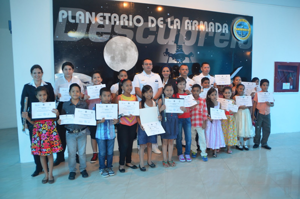 Culminó con éxito el III curso vacacional “Astronomía Divertida” organizado por el Planetario de la Armada Culminó con éxito el III curso vacacional “Astronomía Divertida” organizado por el Planetario de la Armada