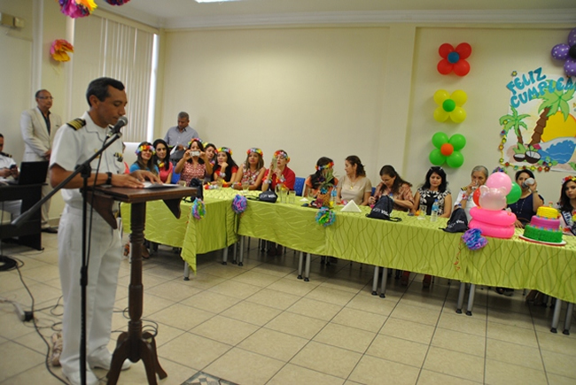 Inocar realizó actividad recreativa para adultos mayores de la Villa Hogar Esperanza
