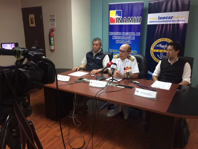 Se mantiene precipitaciones intensas y calentamiento oceánico con tendencia a la baja
