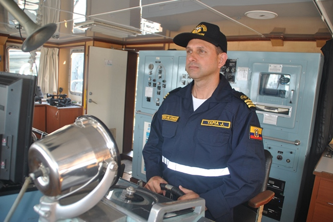Capitán Juan Carlos Tapia nuevo comandante del buque Orión